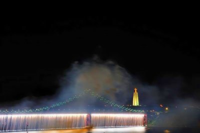 Fireworks Cascade on The Bridge