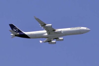 Lufthansa Airbus A340-300, D-AIGY