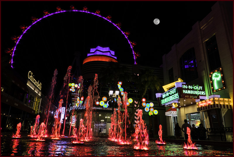 Las Vegas LINQ Promenade