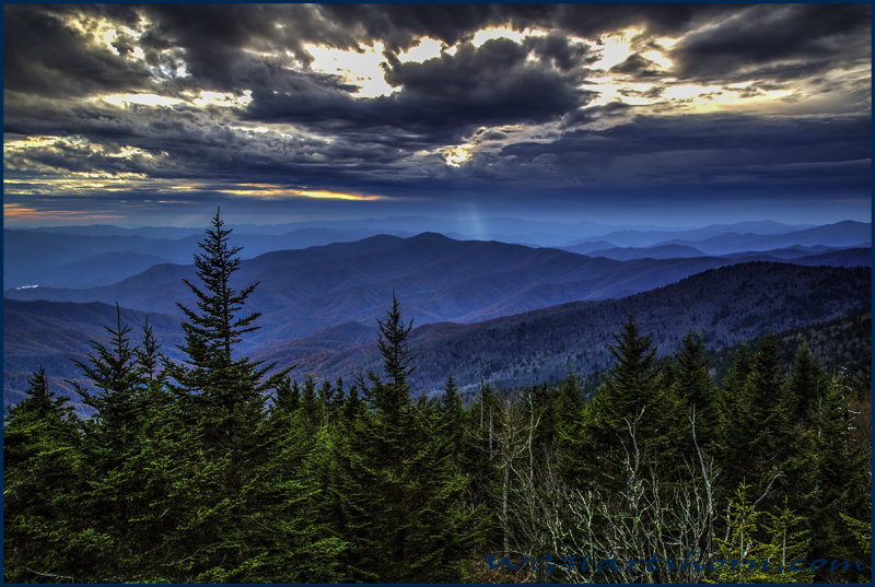 Smokey Mountain Sundown Rays