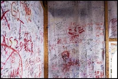 Great Wall graffiti space.jpg