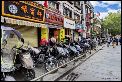 Tibet motor bikes.jpg