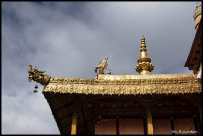 Jokhang temple detail.jpg