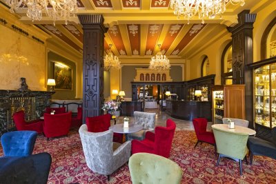 Hotel lounge