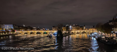 Night time in Paris