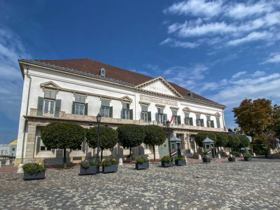 Sandor Palace