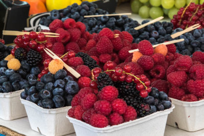 Fruit stand in Wenceslas Square