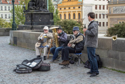 Musicians on Charles Bridge
