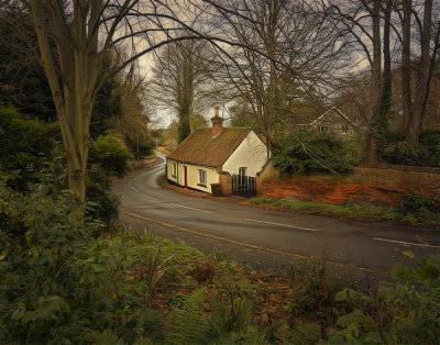 cottage on the double bend.jpg