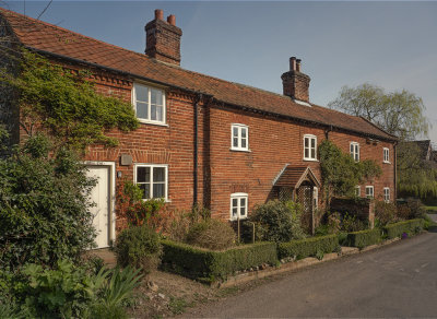 a country cottages.jpg