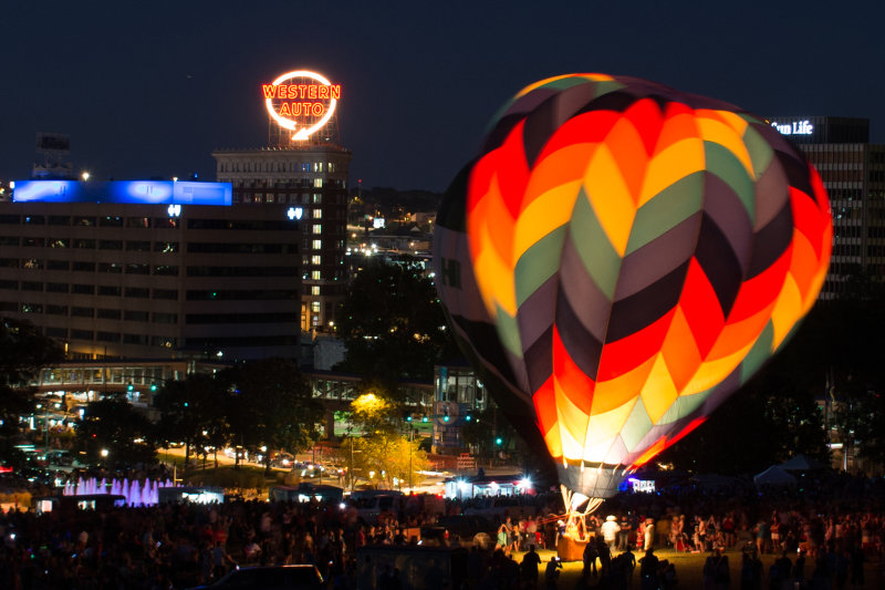 KC Balloon Glow 2022