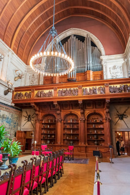 Organ in the dining room