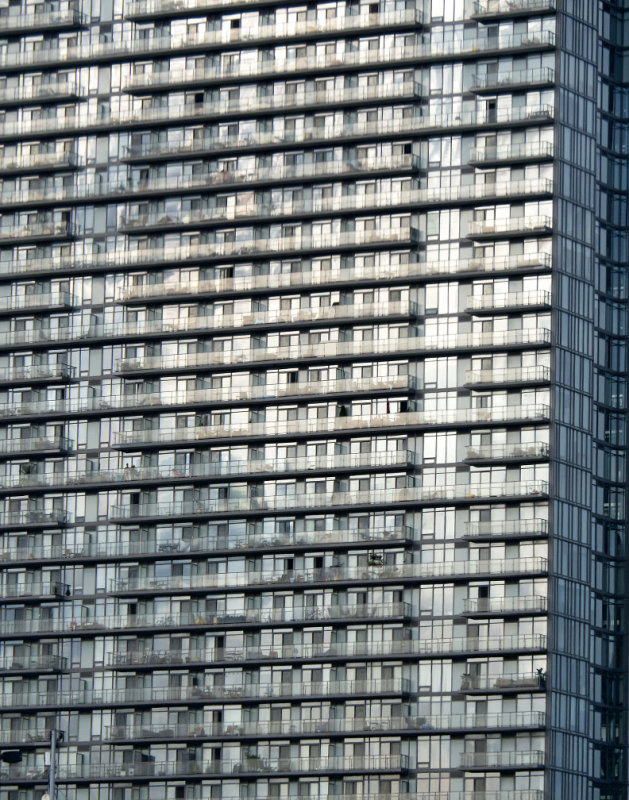 pb081517556a.jpg