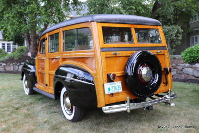 1941 Ford Super Deluxe Station Wagon