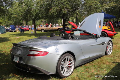 2016 Aston Martin Vanquesh Volante