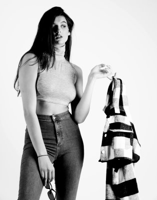 s1569.jpg