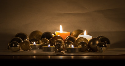Valerie Payne<br/>Dec. 2020 Evening Favourites<br>Theme: Candlelight<br>A Thousand Points of Light<br/> 3rd place(tied)