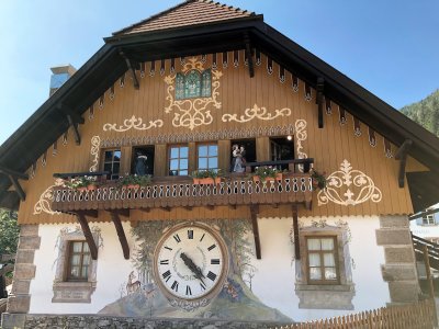 The large cuckoo clock in the village of Breisach
