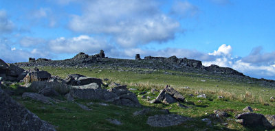 Staple Tor rocks 