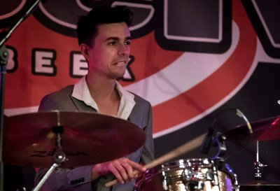 The Revolutionaires (UK) 