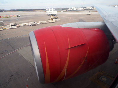 Massive GE90-115B engine on the B777-300ER