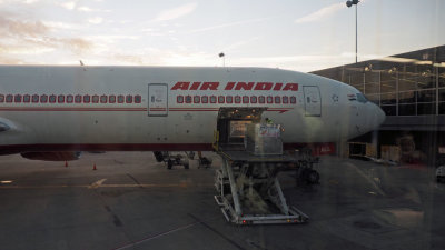 Air India B777-300ER, Goa, back in Dulles Airport early in the morning