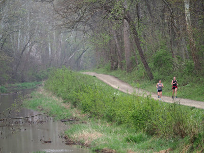 April 14th - Runners at Violettes Lock
