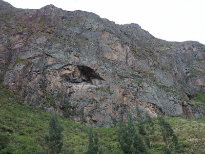 Structure in the rock face outside Ollantaytambo
