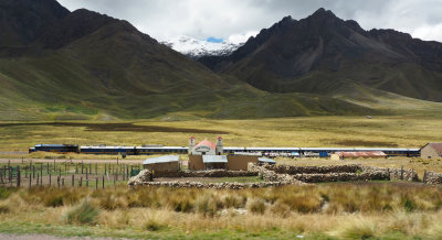 Train from Puno to Cusco at the Continental Divide in Peru