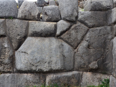 Alpaca shape built into the wall at Sacasyhuaman