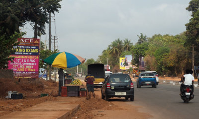 Roadside scene in Udupi