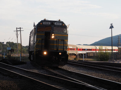 The train arrives at Cumberland Station