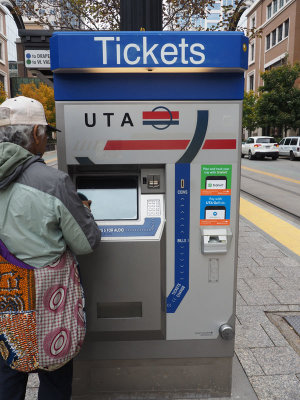 Ticket machine for the light rail system