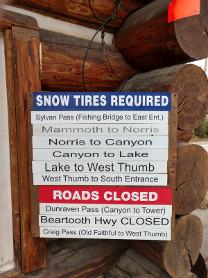 Sign at entrance to Yellowstone National Park