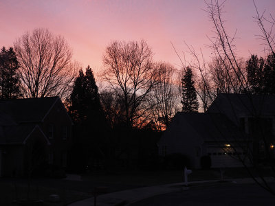 Sunrise in the neighborhood