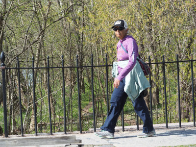 Walking on the other wall of the aqueduct