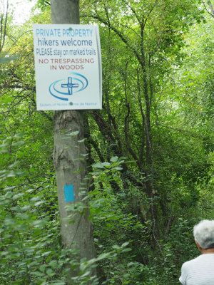 On the East Side Trail heading to Quinsigamond Lake