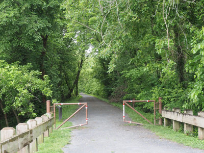 Entrance to the trail at Brunswick
