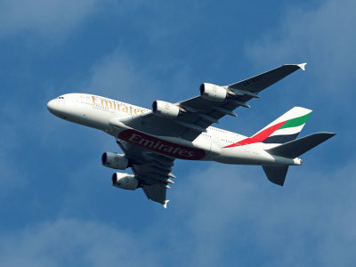 Emirates A380 into Dulles