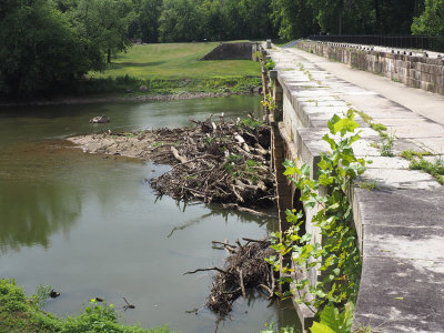 Debris at the Monocacy Aqueduct