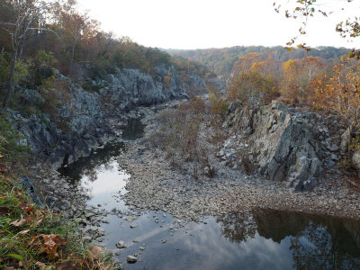 Dry river bed next to trail