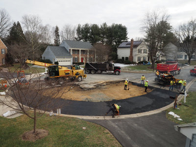 The first layer of asphalt - 1