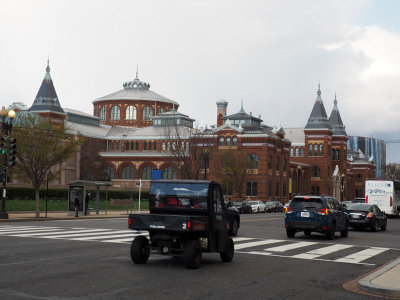 Smithsonian Arts and Industry Museum in the distance