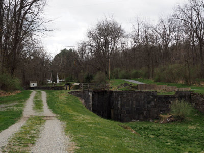 Locks 49 and 50
