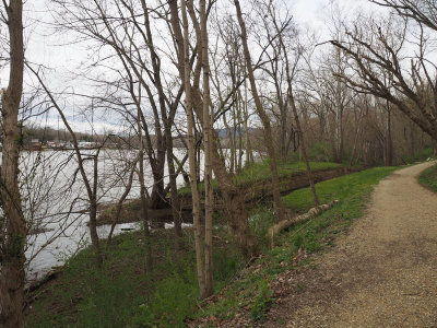 Lock 45 at inlet to canal from river