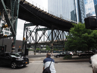 NYC Subway overhead tracks in Long Island City