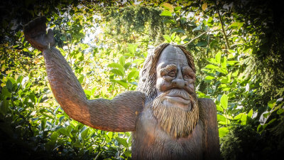 Friendly Bigfoot Statue