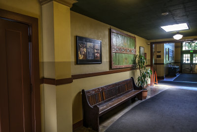 McMenamins Kennedy School