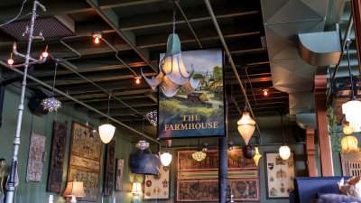 McMenamins Kennedy School
