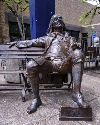 Ben Franklin Statue